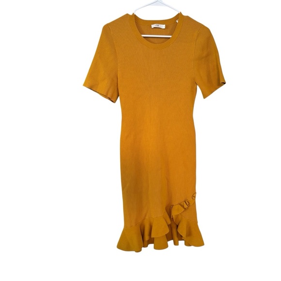 A.L.C Tulum Ribbed Ruffle Hem Mini Dress In Putty Yellow Short Sleeve L - Picture 6 of 10